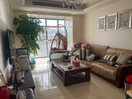 东方维也纳二期 三室二厅二卫豪华装修